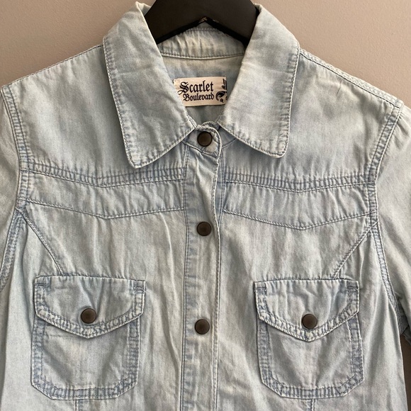 Long sleeve Denim looking shirt - Picture 3 of 3